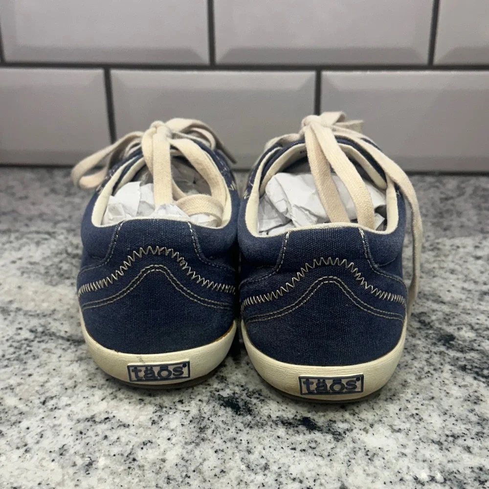 TAOS Start Navy‎ Canvas Lace Up Sneakers Women's US 8 Casual Comfort Shoes